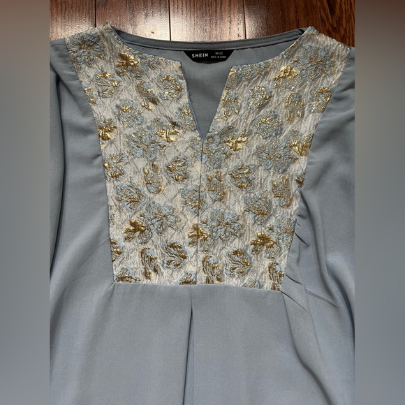 NOTCH NECK EMBROIDERY DETAIL KAFTAN - Picture 7 of 7